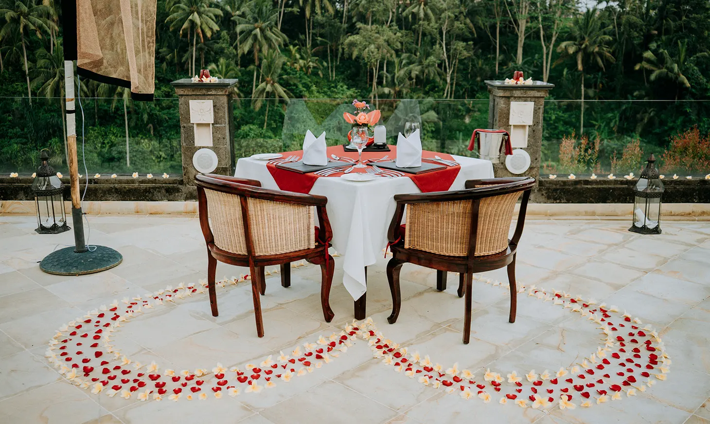 Cascades Romantic Candle Light Dinner - Table Setting